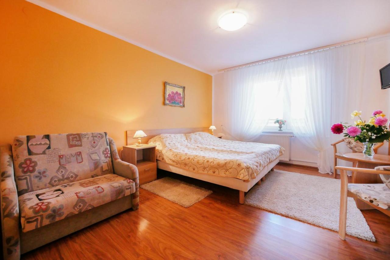 Bed and Breakfast Bajka Dąbki Esterno foto